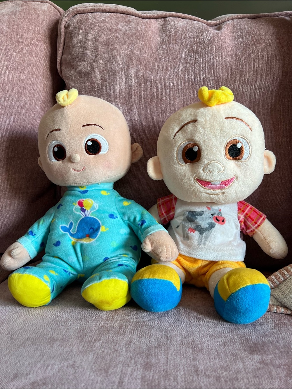 CoComelon JJ Musical Glow and Plush Toy